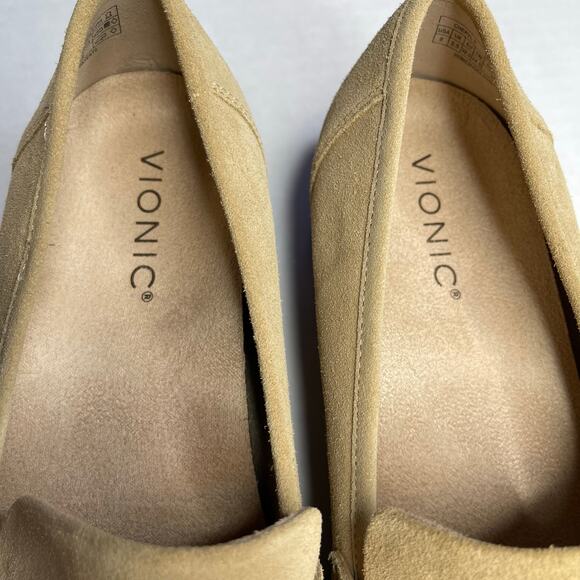 Vionic Women’s Cheryl II Lug penny Loafers size 8 Wide Slip-on Sand Suede - Picture 7 of 9